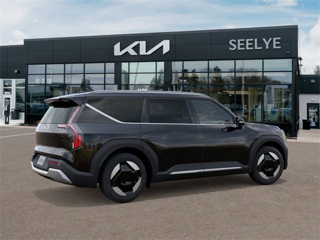 2026 Kia EV9 Wind photo 2