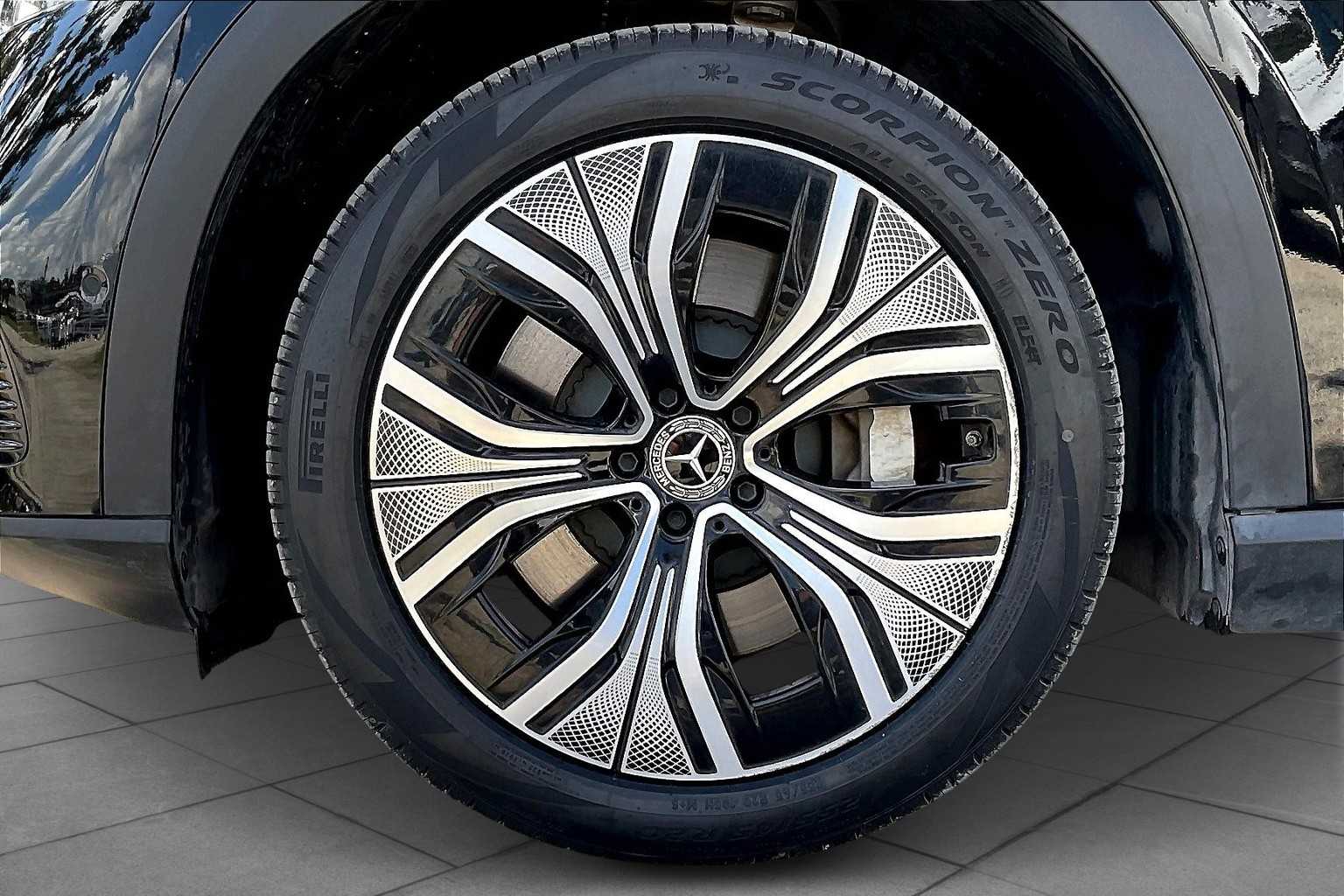 2023 Mercedes Benz EQE SUV 350 photo 10