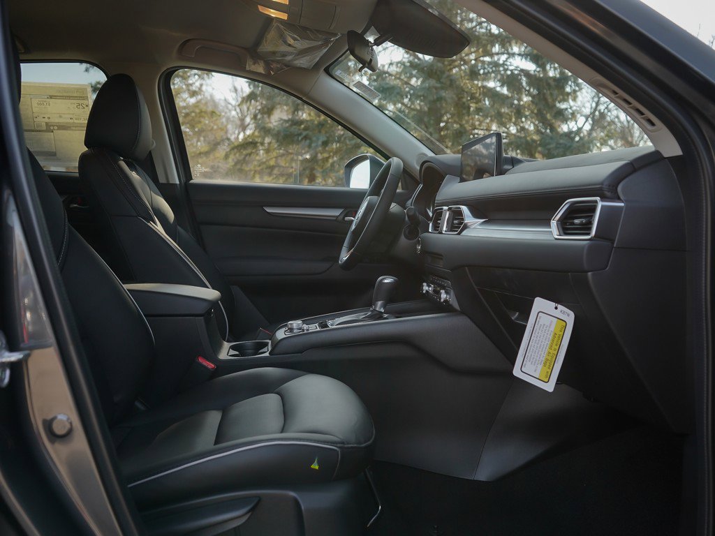 2025 Mazda CX-5 2.5 Select photo 7