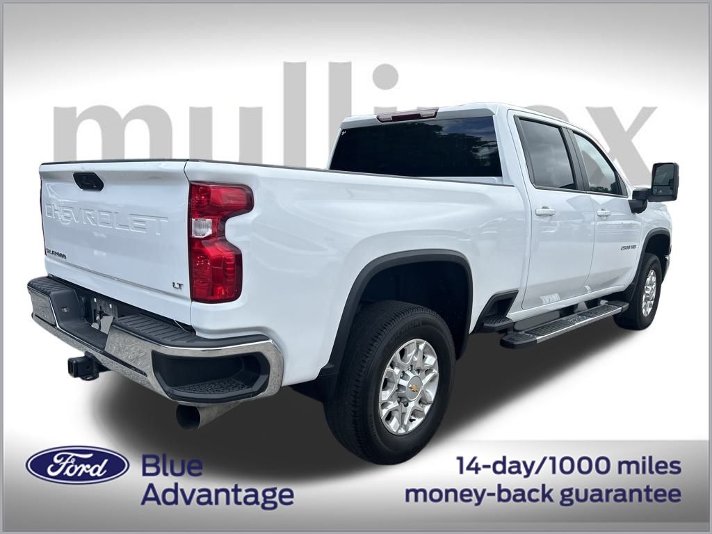2024 Chevrolet Silverado 2500HD LT photo 3