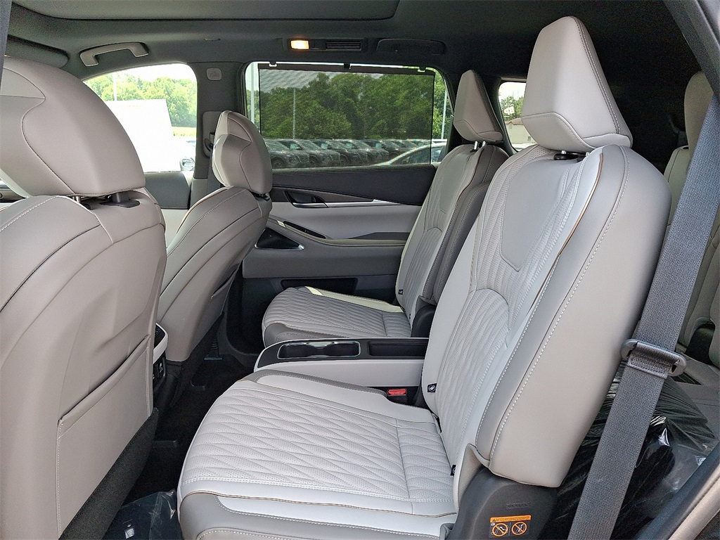 2026 Infiniti QX60 Autograph AWD photo 2