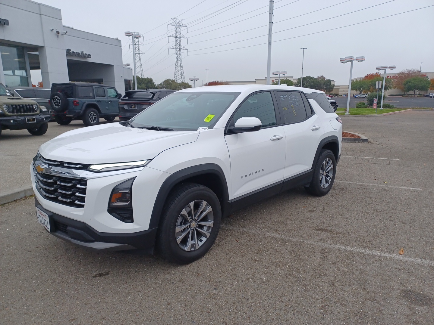 2025 Chevrolet Equinox LT's photo