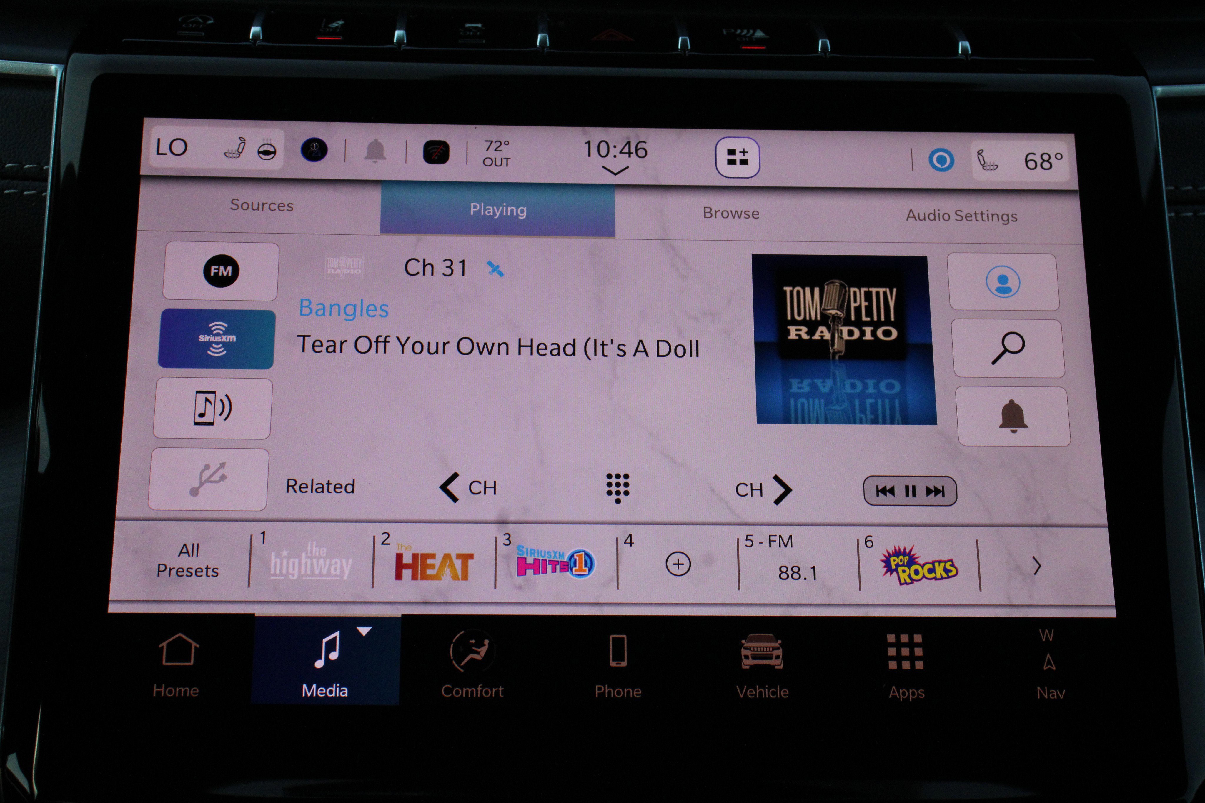 2025 Jeep Grand Cherokee Limited photo 6