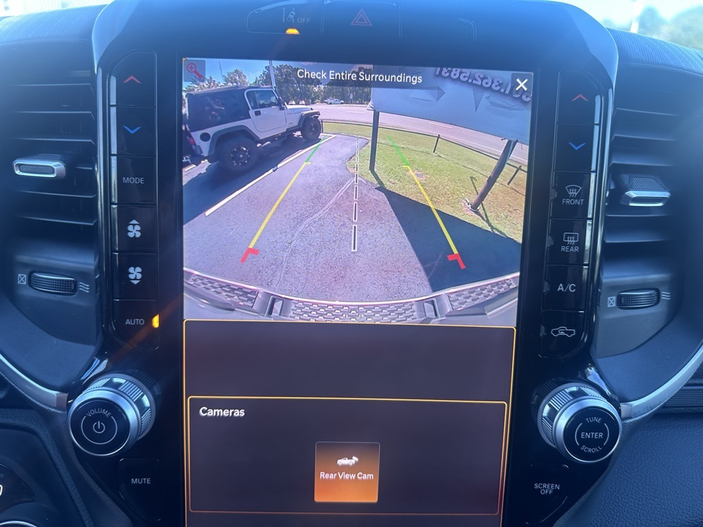 2025 Ram 1500 Big Horn Lone Star photo 12