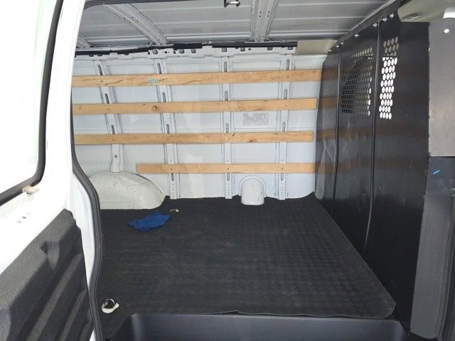 2022 Chevrolet Express Cargo Van 2500 photo 4