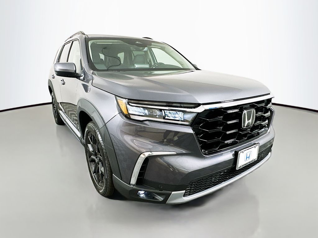 2025 Honda Pilot Touring photo 2