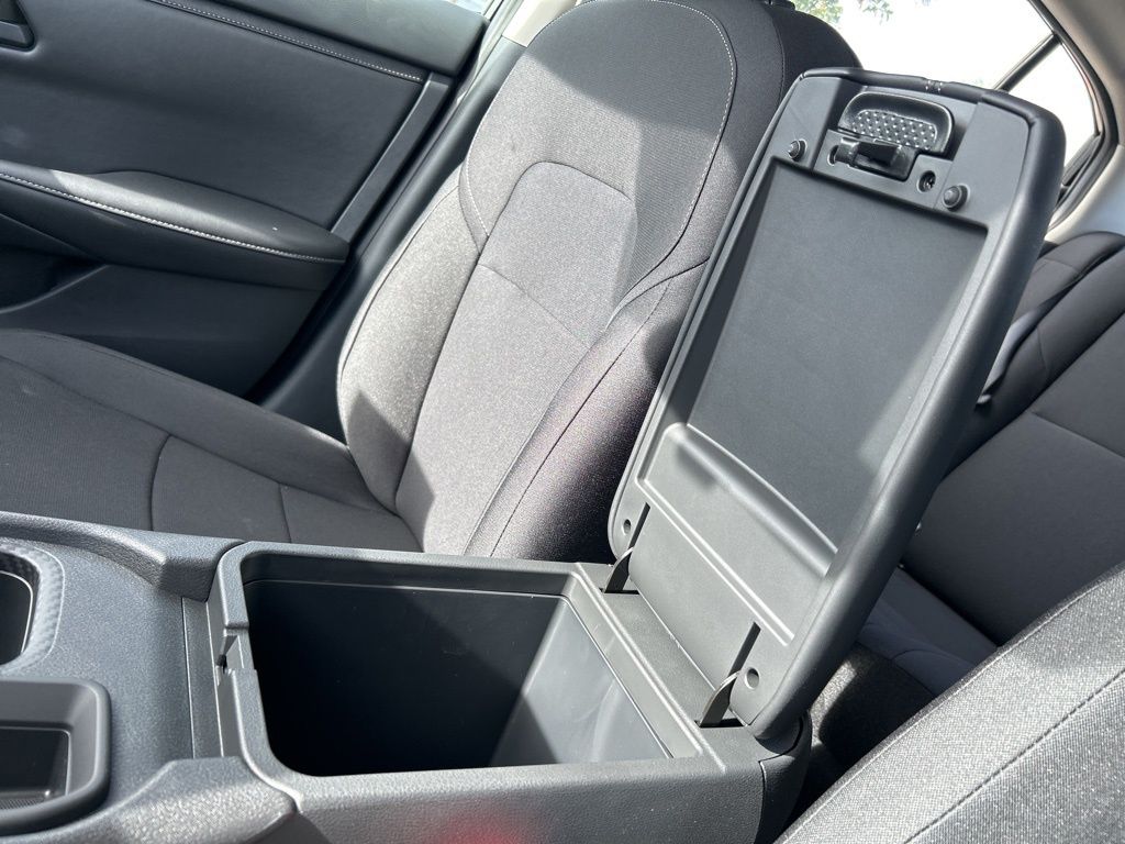2025 Nissan Sentra S photo 29