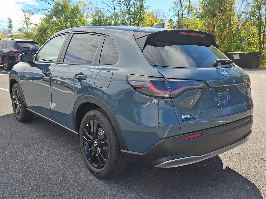 2026 Honda HR-V Sport photo 3