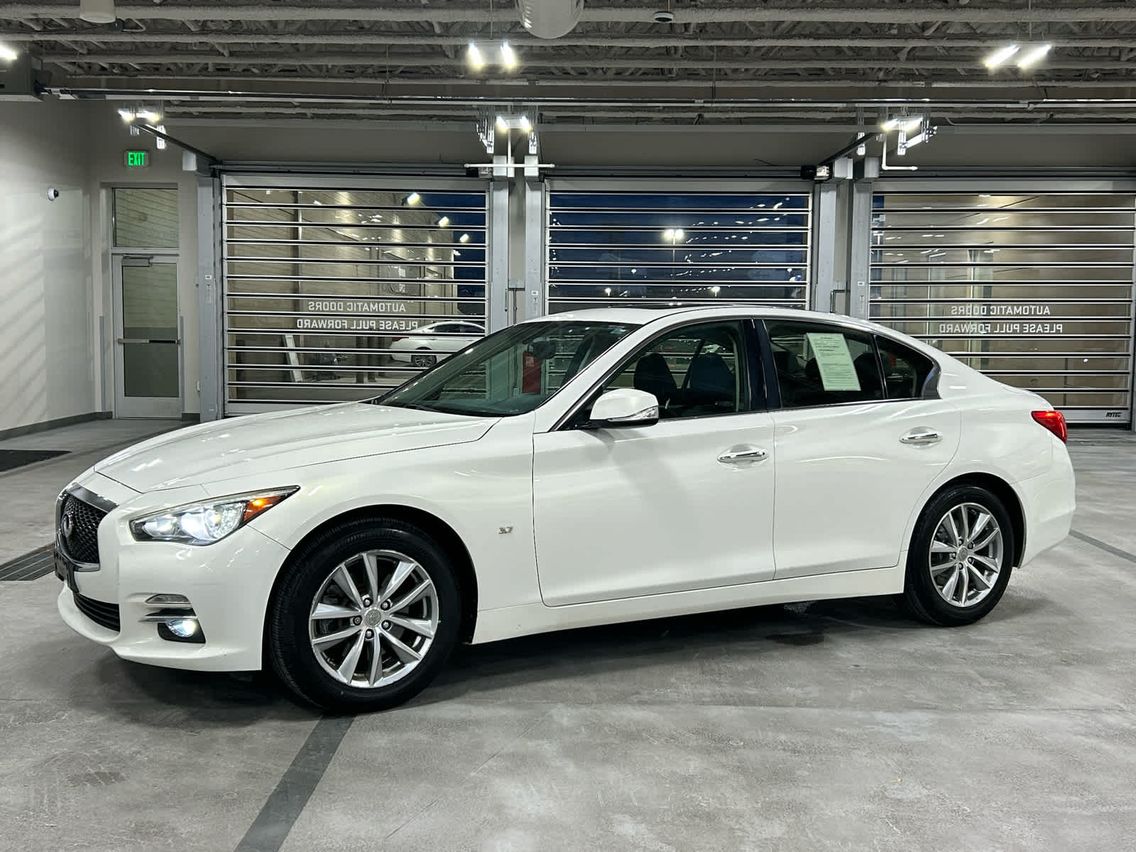 2014 INFINITI Q50 Premium