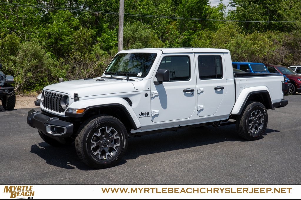 2025 Jeep Gladiator Sport S photo 2