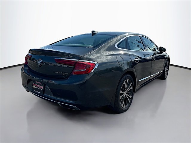 2017 Buick LaCrosse Premium photo 3