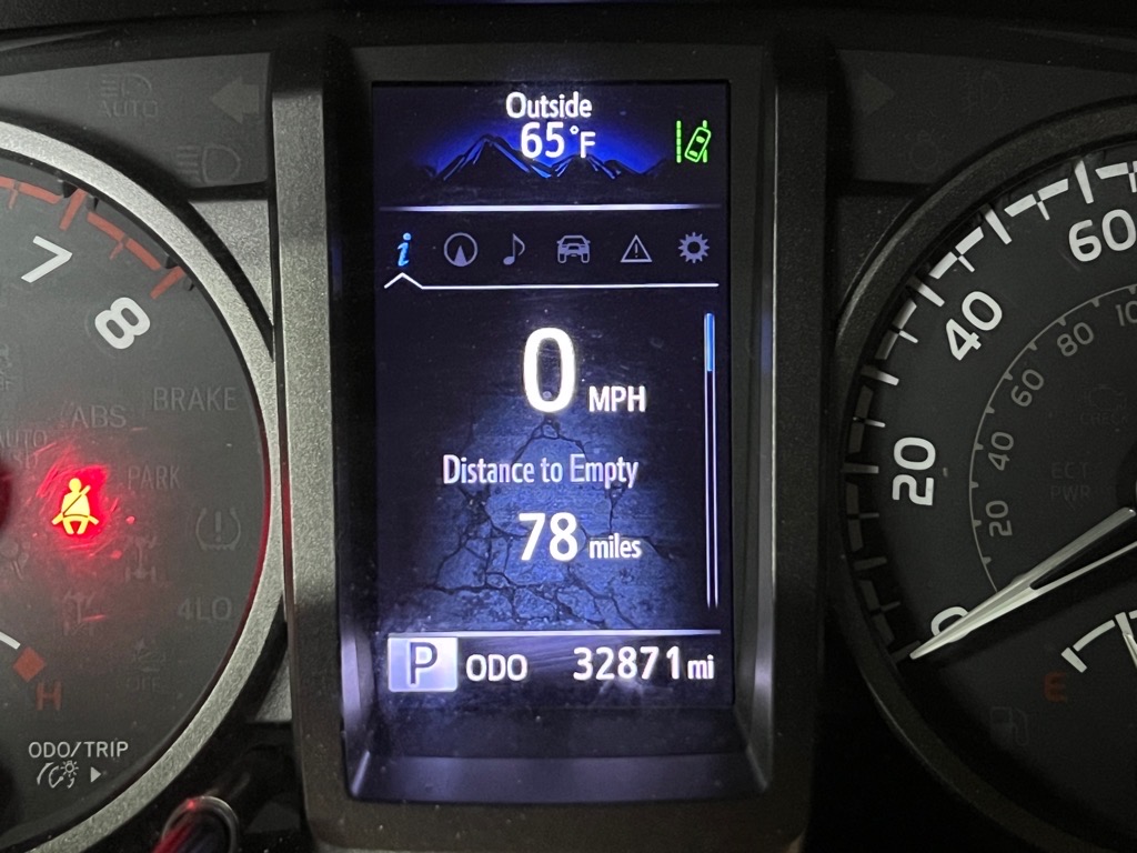 2019 Toyota Tacoma TRD Sport photo 6