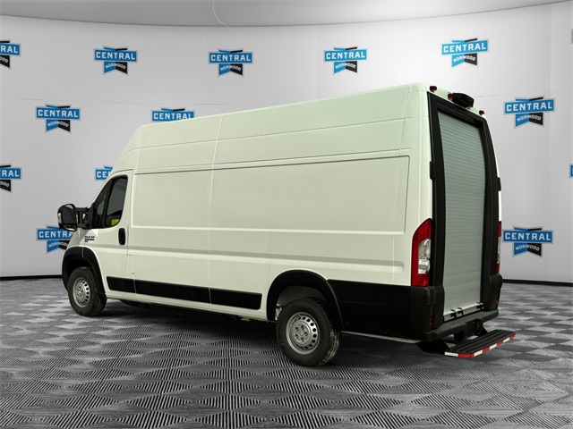 2024 Ram ProMaster 3500 photo 3