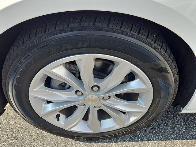 2024 Chevrolet Malibu 1LT photo 23