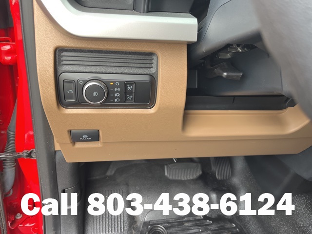 2023 Ford F-350 XLT photo 26