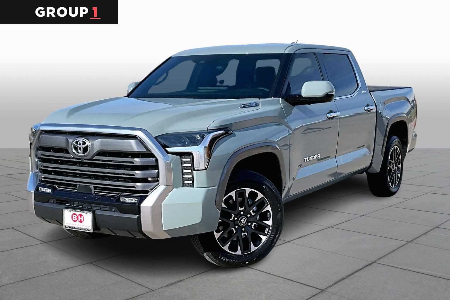 2025 Toyota Tundra Limited's photo