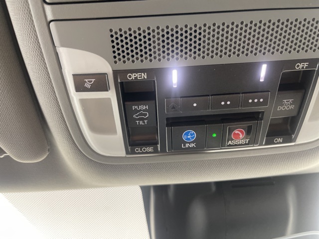 2020 Acura MDX SH-AWD Technology photo 28