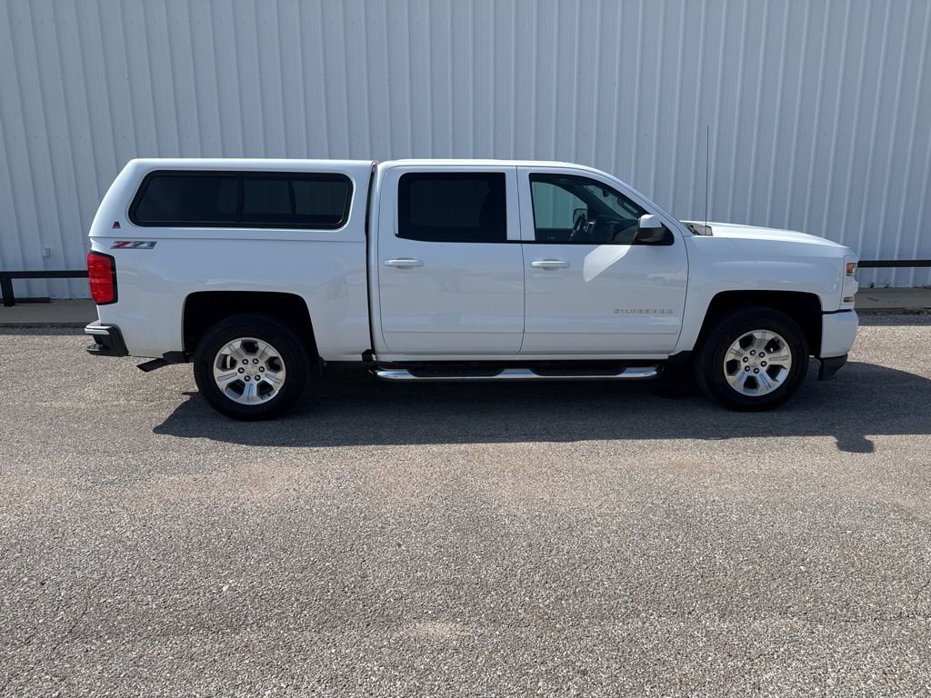 2017 Chevrolet Silverado 1500 LT2 photo 11