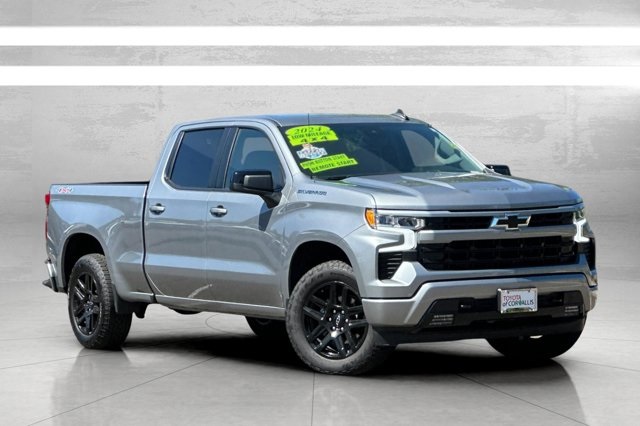 2024 Chevrolet Silverado 1500 RST photo 2
