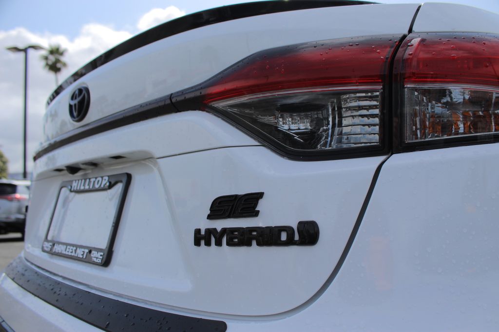 2024 Toyota Corolla Hybrid Nightshade Edition photo 12