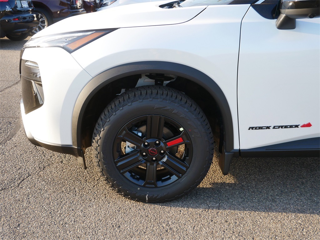 2026 Nissan Rogue AWD photo 4