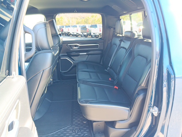 2021 Ram 1500 Laramie photo 7