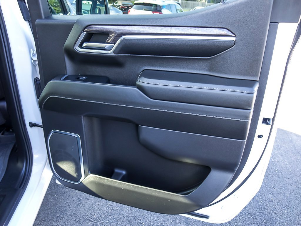 2024 CHEVROLET SILVERADO - Image 31