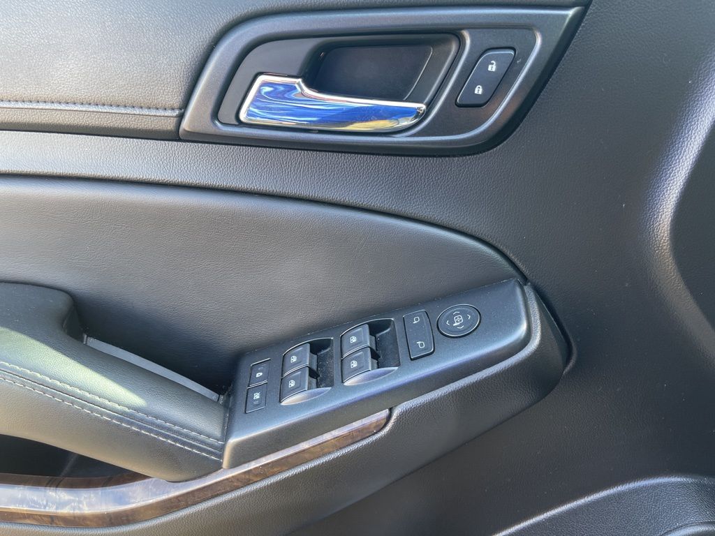 2017 Chevrolet Tahoe LS photo 30
