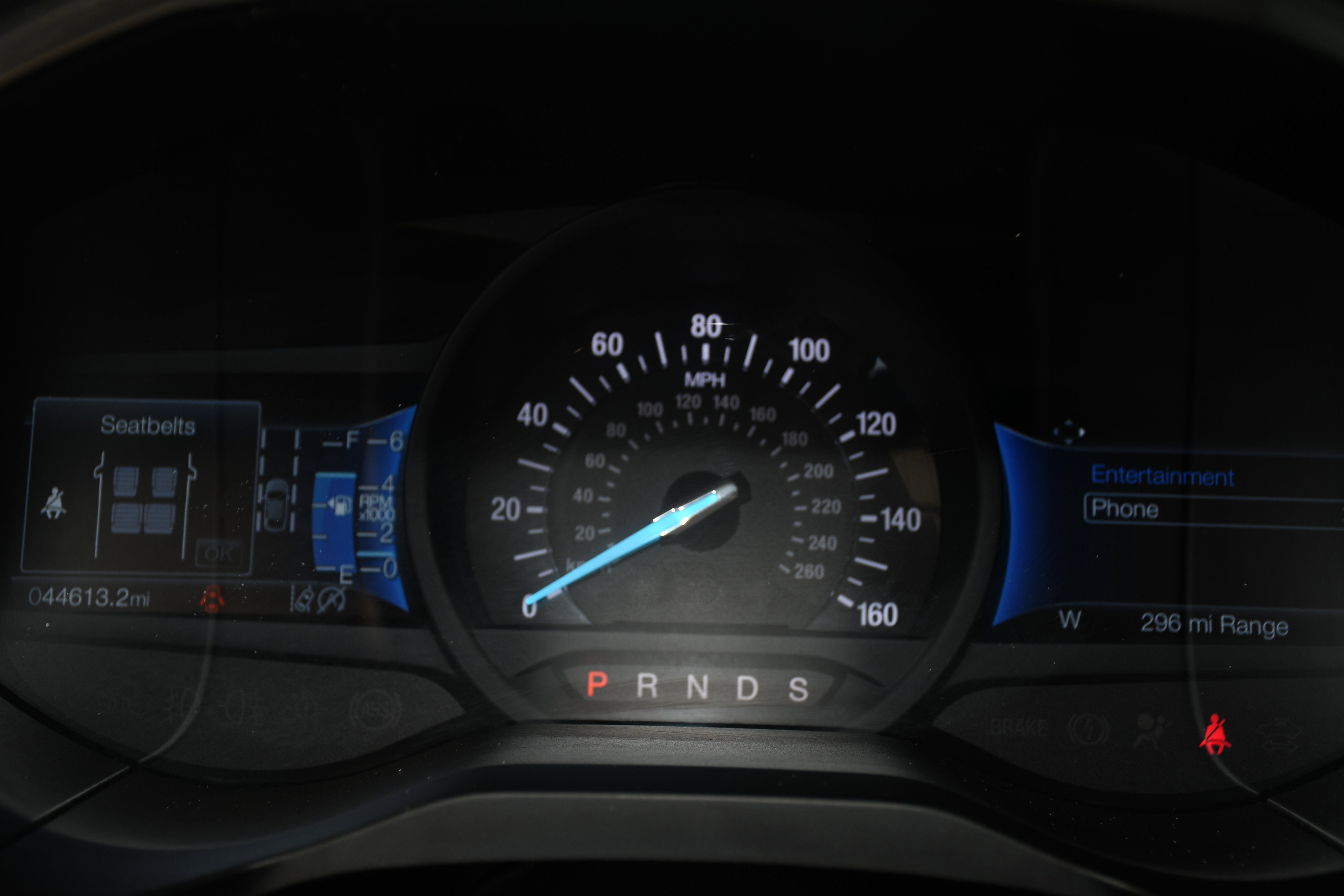 2024 Ford Edge SEL photo 2