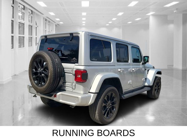 2023 Jeep Wrangler Altitude photo 3