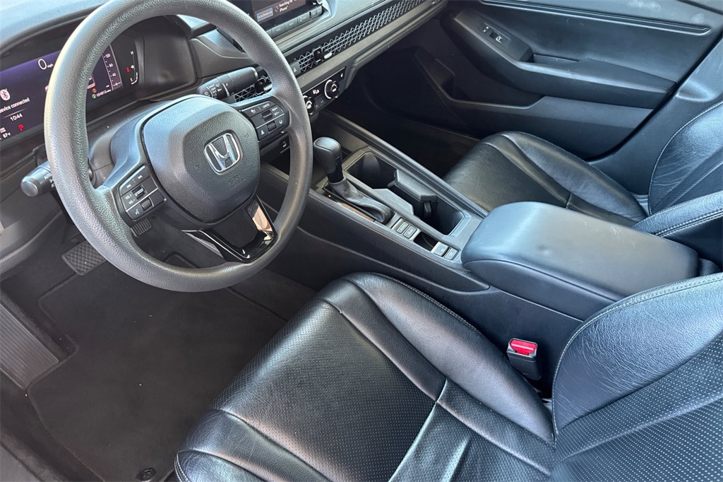 2023 Honda Accord EX photo 4