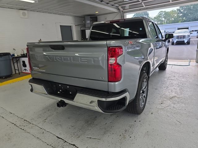 2023 Chevrolet Silverado 1500 LT photo 4