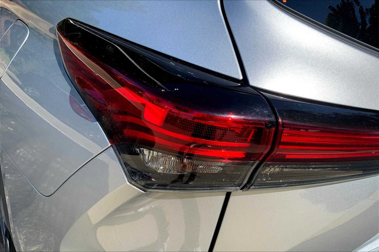 2023 Toyota Highlander XLE photo 26