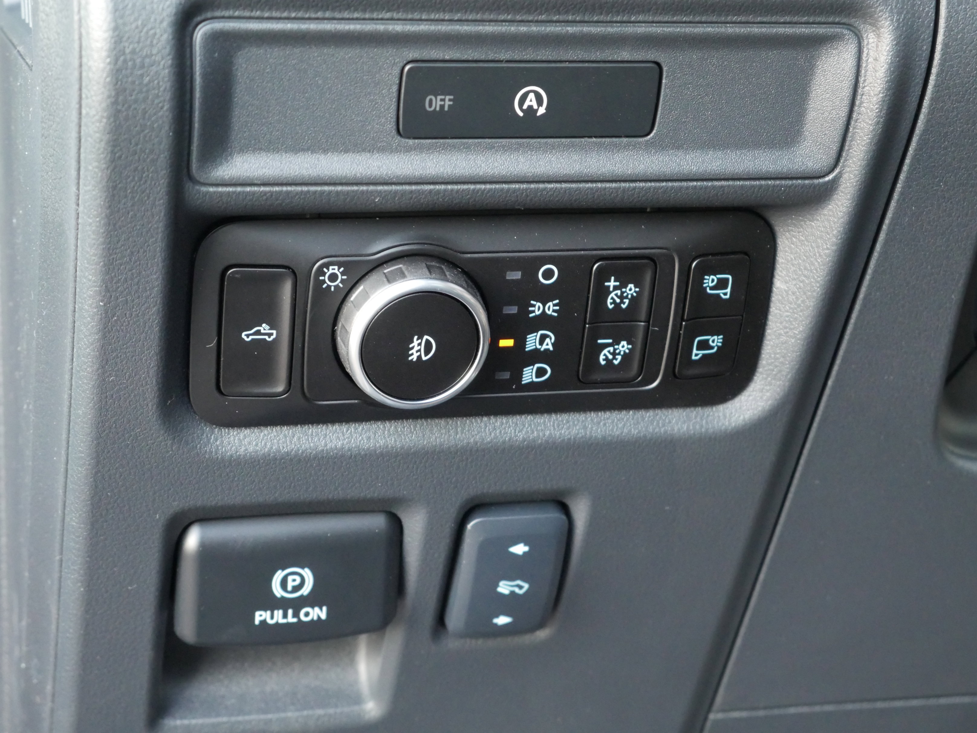 2025 Ford F-150 Tremor photo 4