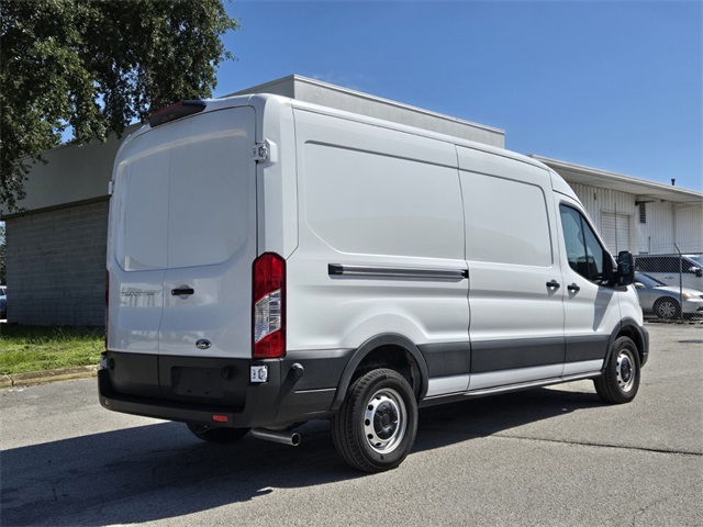 2024 Ford Transit photo 4