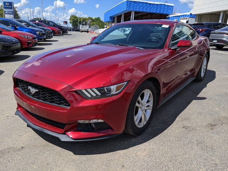 2015 Ford Mustang EcoBoost photo 7