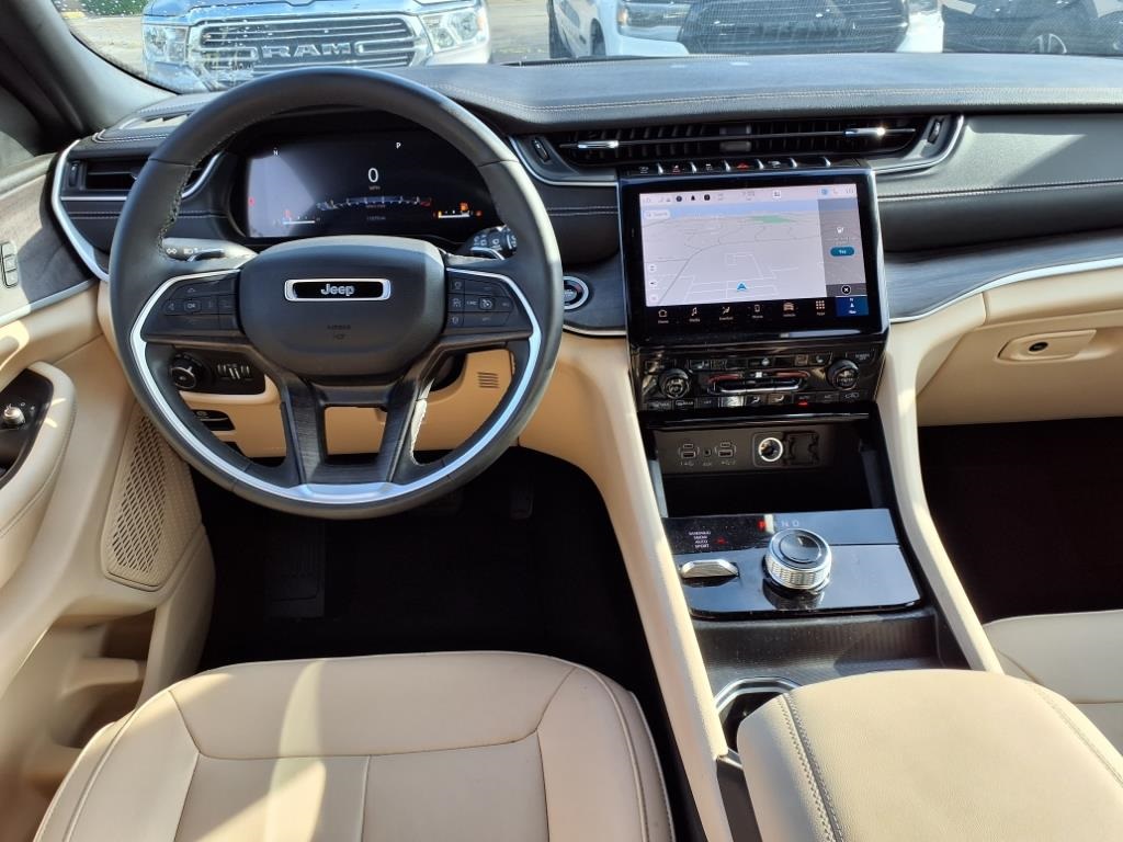 2024 Jeep Grand Cherokee Limited photo 12