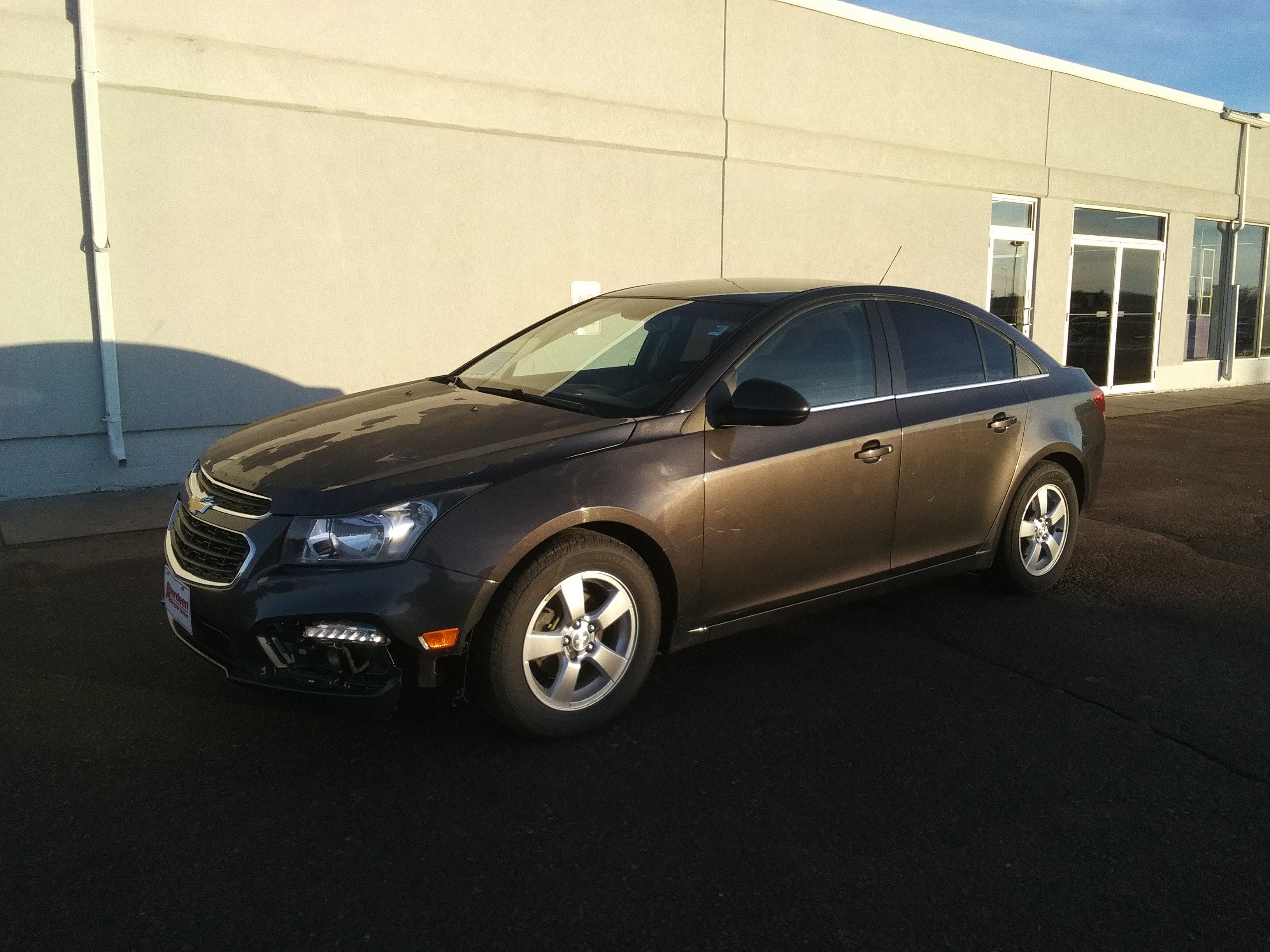 Used 2016 Chevrolet Cruze Limited 1LT with VIN 1G1PE5SB8G7129724 for sale in Aberdeen, SD