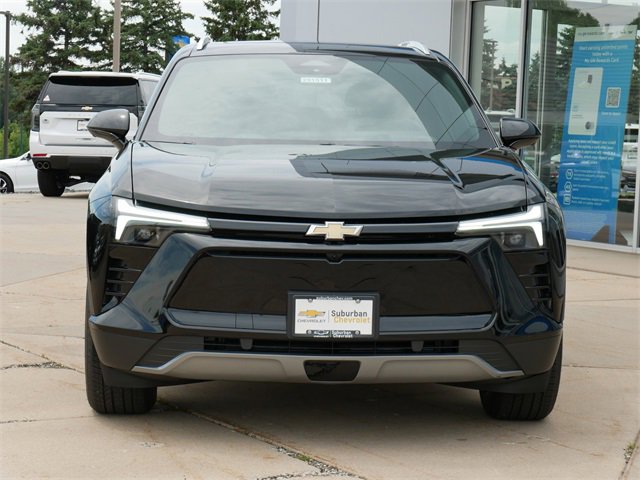 2025 Chevrolet Blazer EV photo 2