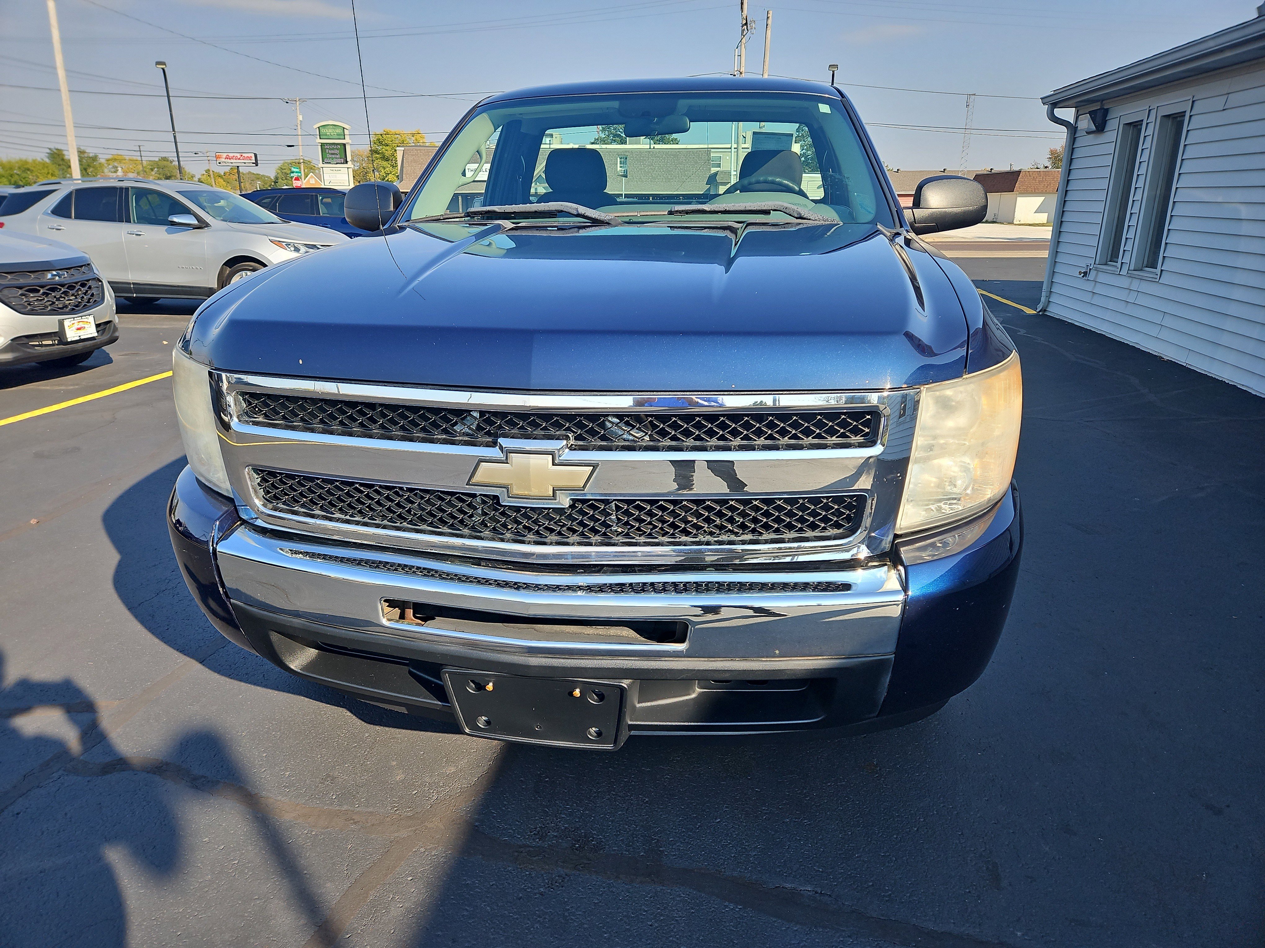Used 2010 Chevrolet Silverado 1500 Work Truck with VIN 1GCPCPEX0AZ285445 for sale in Washington, IL