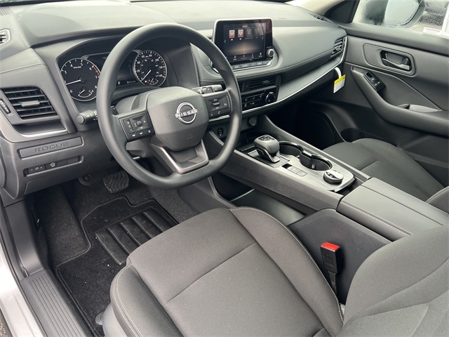 2025 Nissan Rogue S photo 33