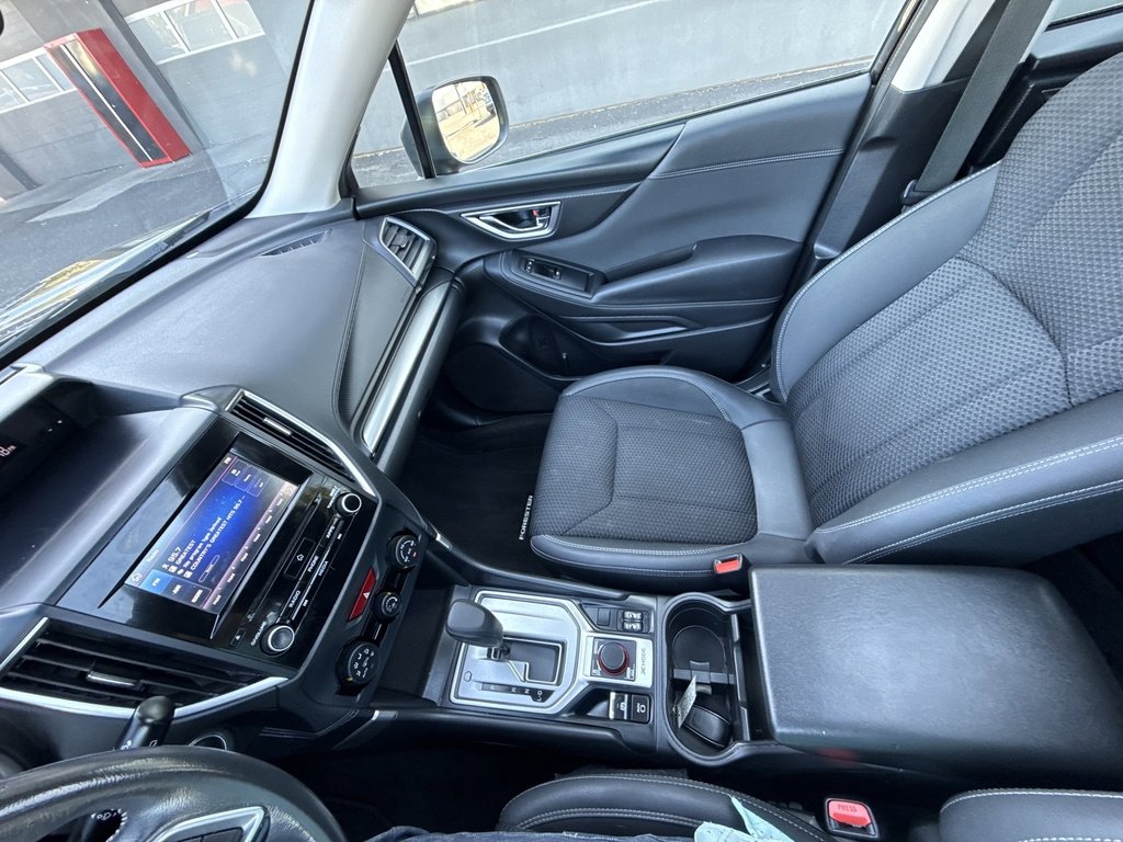 2023 Subaru Forester Premium photo 19