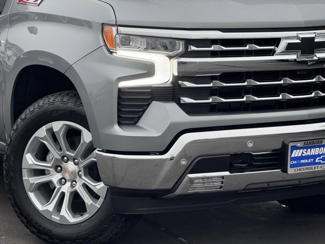 2026 Chevrolet Silverado 1500 LTZ photo 2
