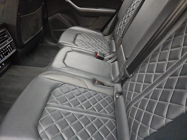 2021 Audi SQ8 Premium Plus photo 10