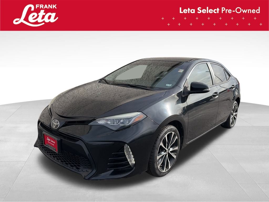 2017 Toyota Corolla SE's photo
