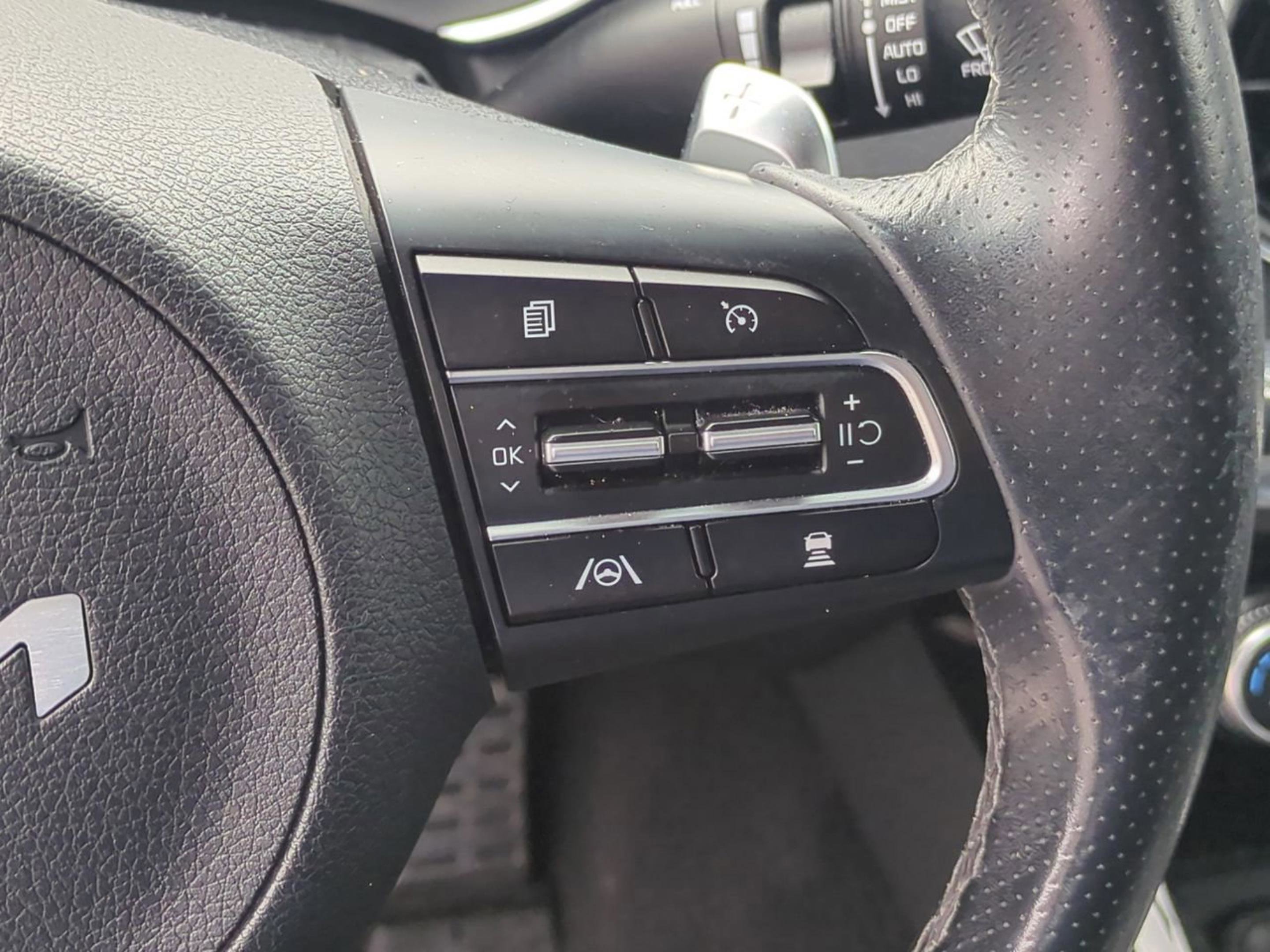 2022 Kia Stinger GT-Line photo 28