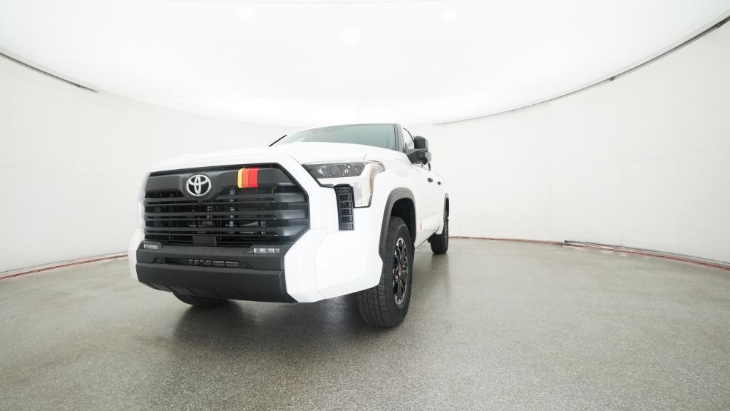 2026 Toyota Tundra Limited photo 4
