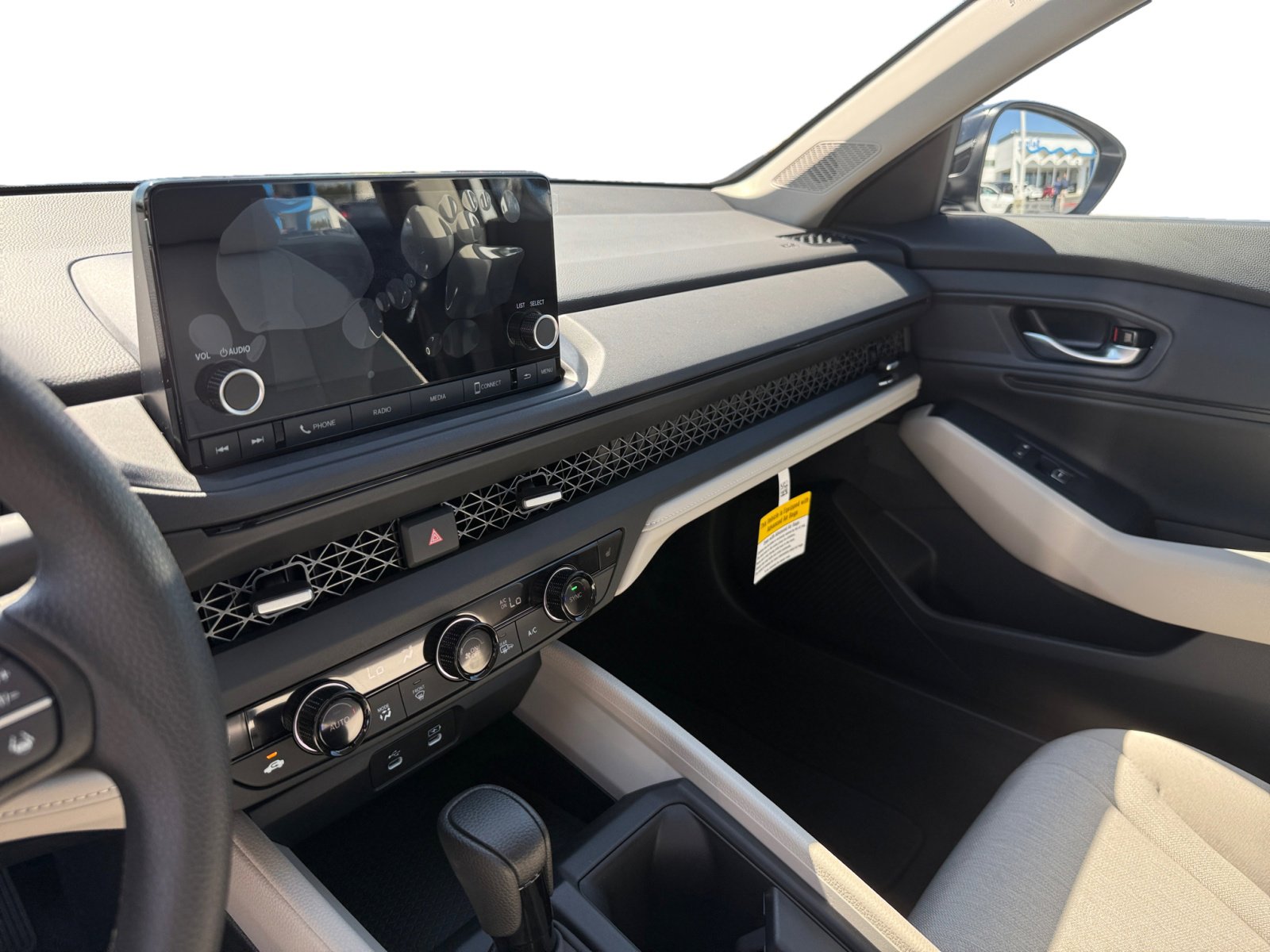 2025 Honda Accord SE photo 12