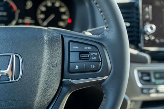 2025 Honda Ridgeline RTL photo 28