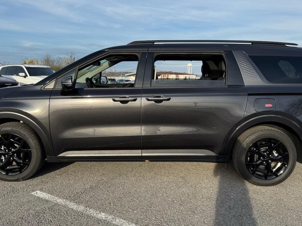 2025 Kia Carnival SX Prestige photo 26